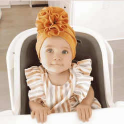 Newborn Dot Printed Warm Donut Beanie