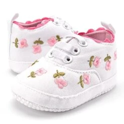ComfyBaby Cute Baby Girl Shoes With Floral Embroidery Print